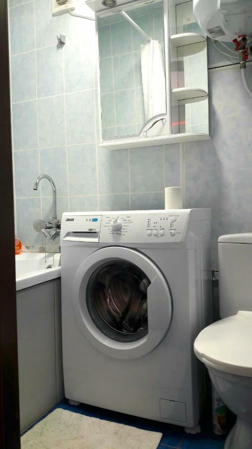 Затишок У Самому Центрі Дніпра Apartman Dnyipropetrovszk Kültér fotó